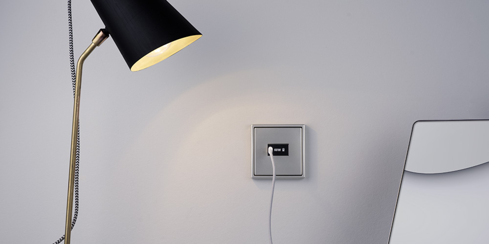 Ladegerät USB PD 60 bei Pickel Elektro- und Sanitär GmbH in Leutershausen