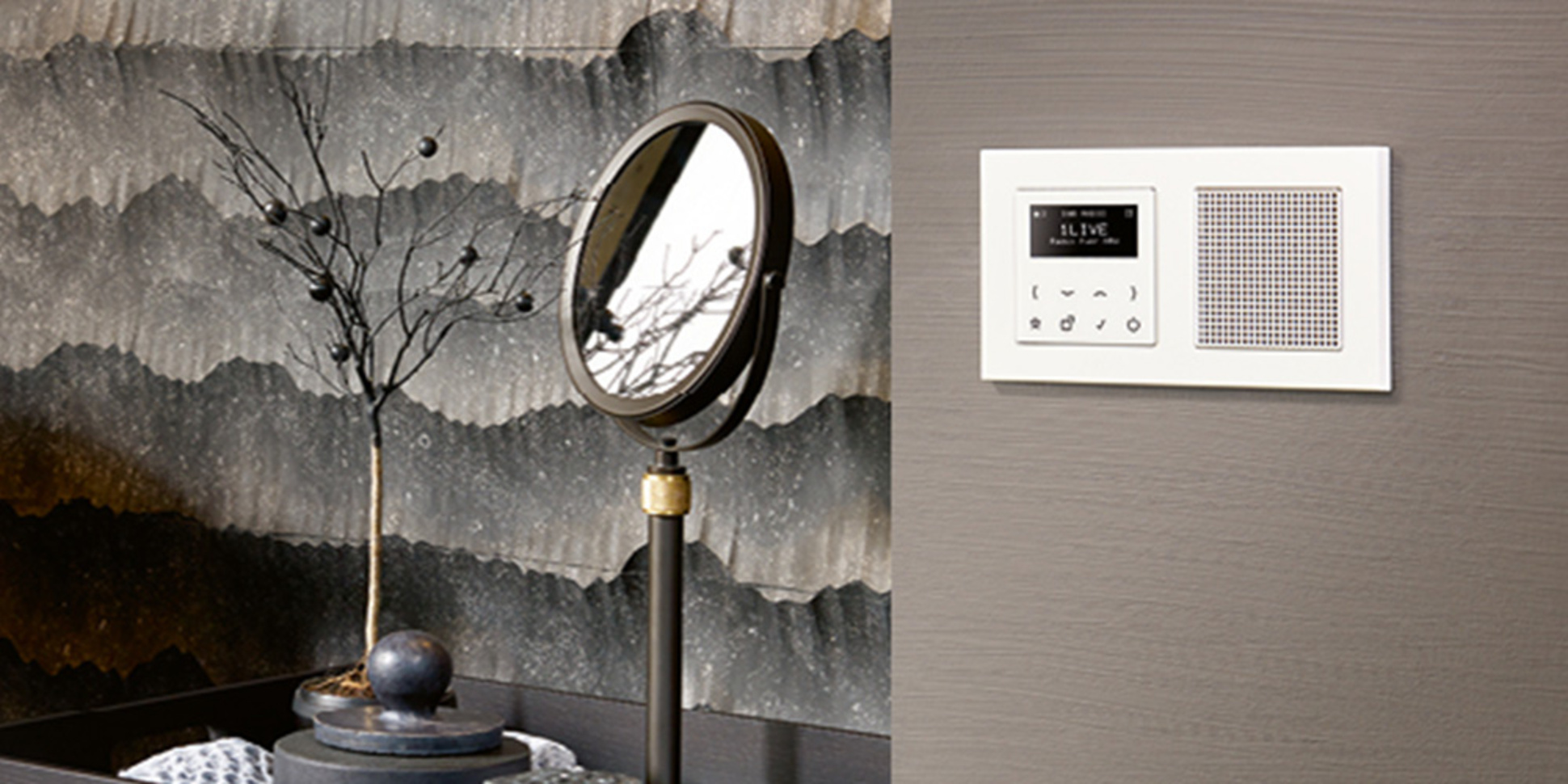 JUNG Smart Radio DAB+ bei Pickel Elektro- und Sanitär GmbH in Leutershausen