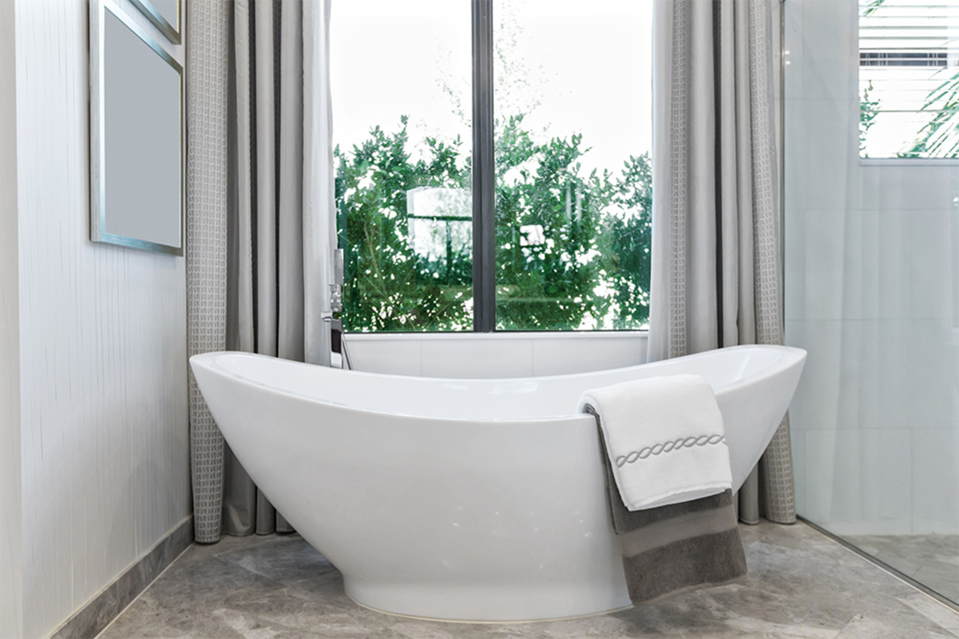 Badewanne bei Pickel Elektro- und Sanitär GmbH in Leutershausen